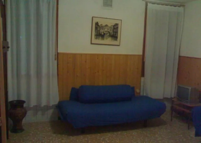 Zweijahreswohnung By Interhome ונציה