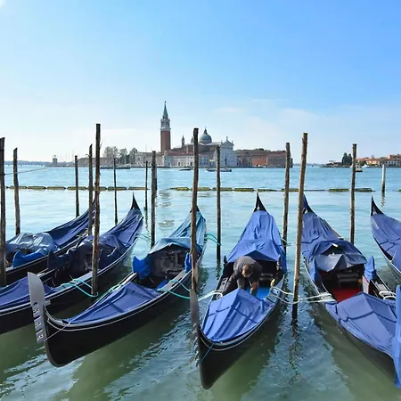Zweijahreswohnung By Interhome Appartamento Venezia