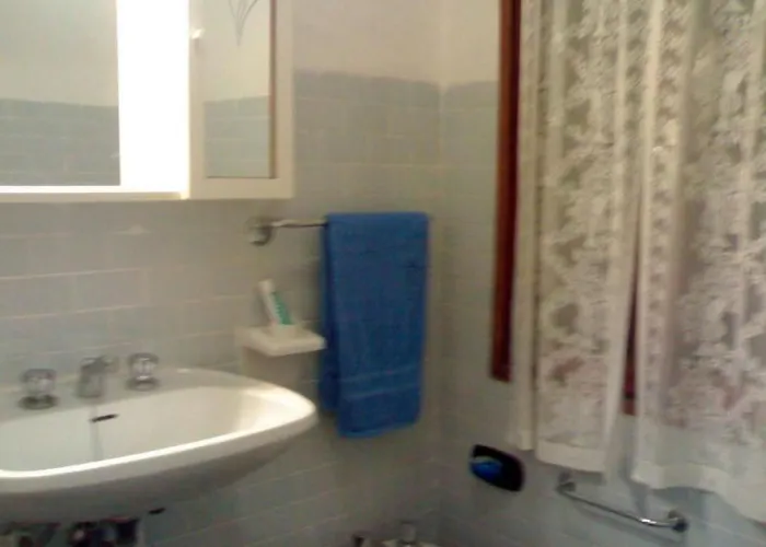 Apartman Zweijahreswohnung By Interhome *